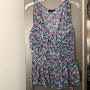 Floral sleeveless top